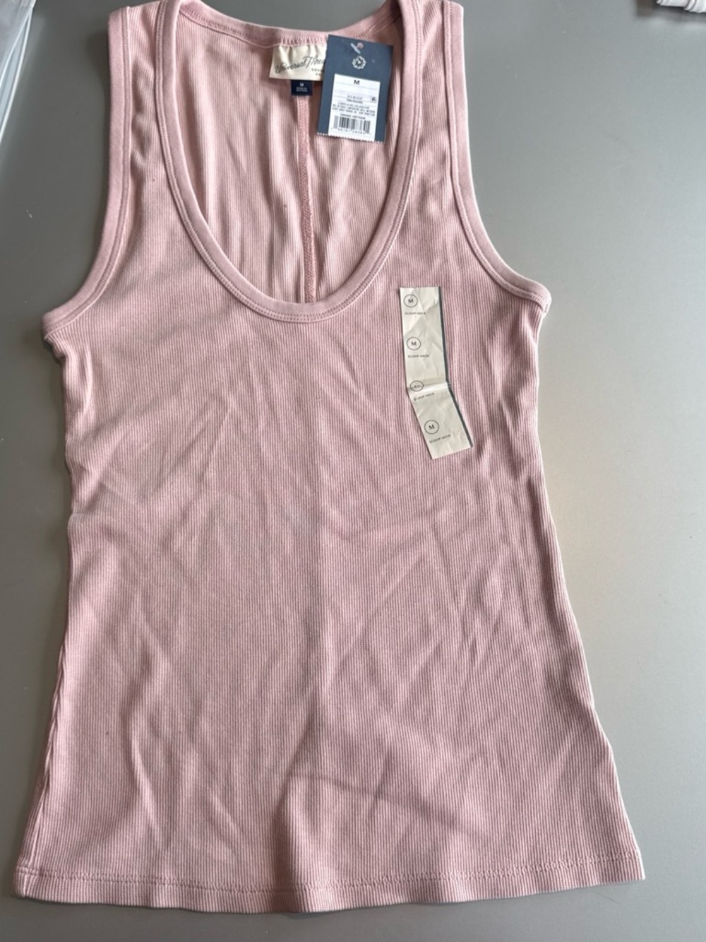 Universal Thread Mauve Ribbed V-Neck Tank - Picture 2 of 4